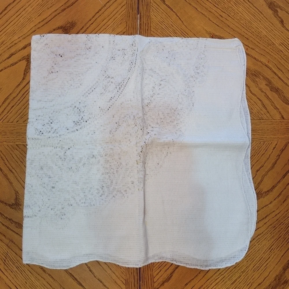 Vintage Square White Lace Tablecloth